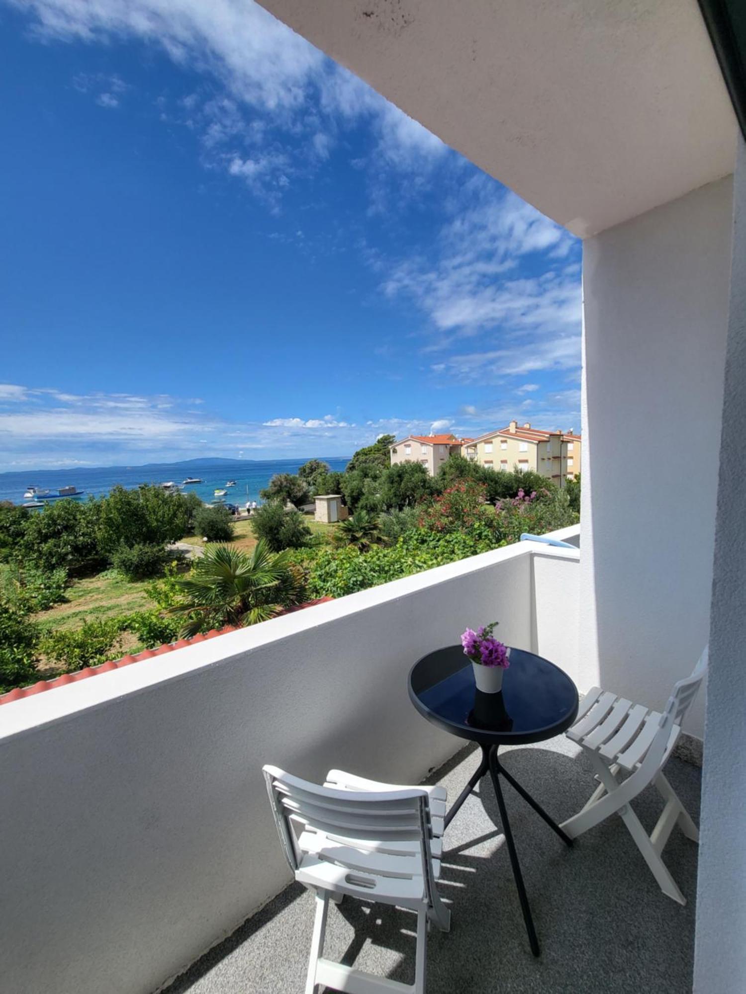 Apartments & Rooms Fam Ribaric Banjol Εξωτερικό φωτογραφία