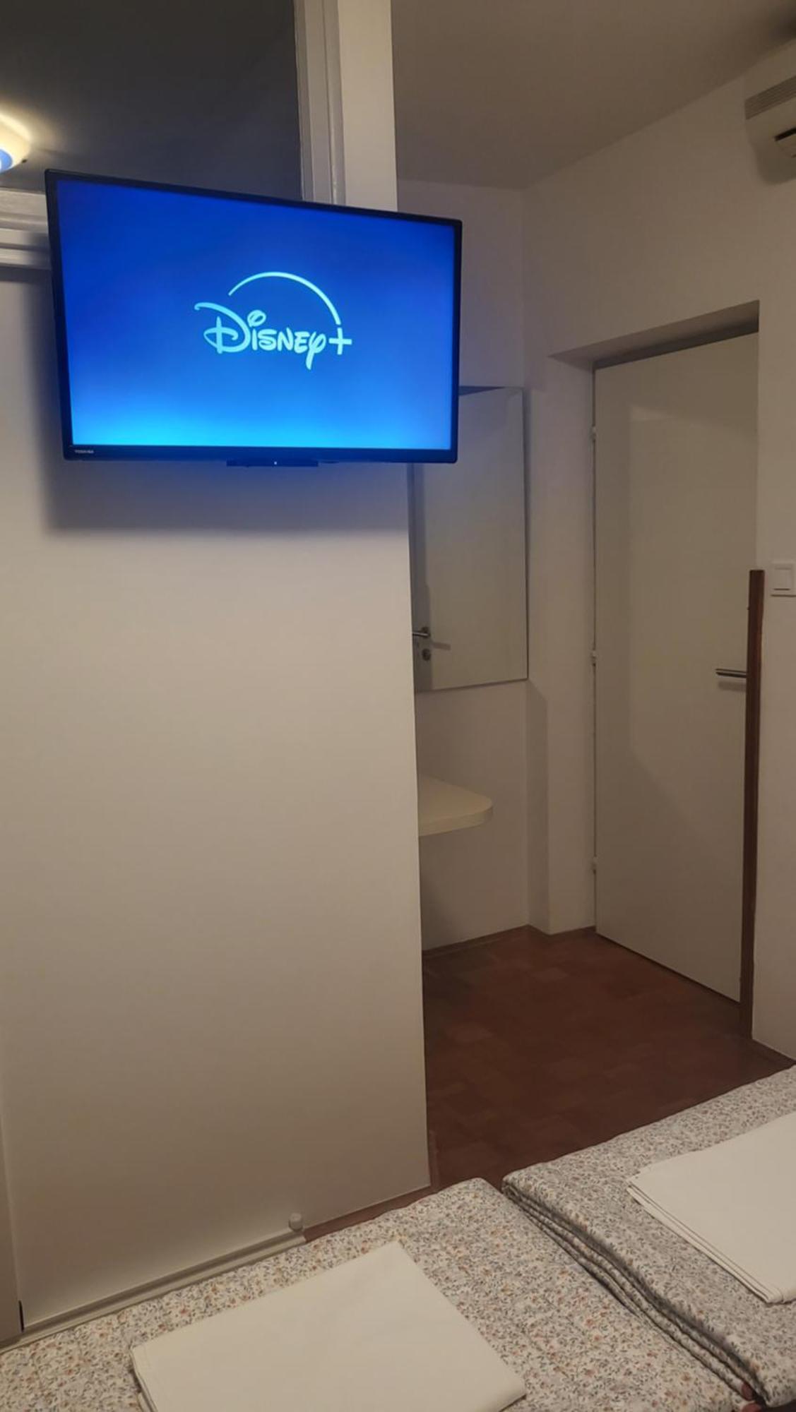 Apartments & Rooms Fam Ribaric Banjol Δωμάτιο φωτογραφία