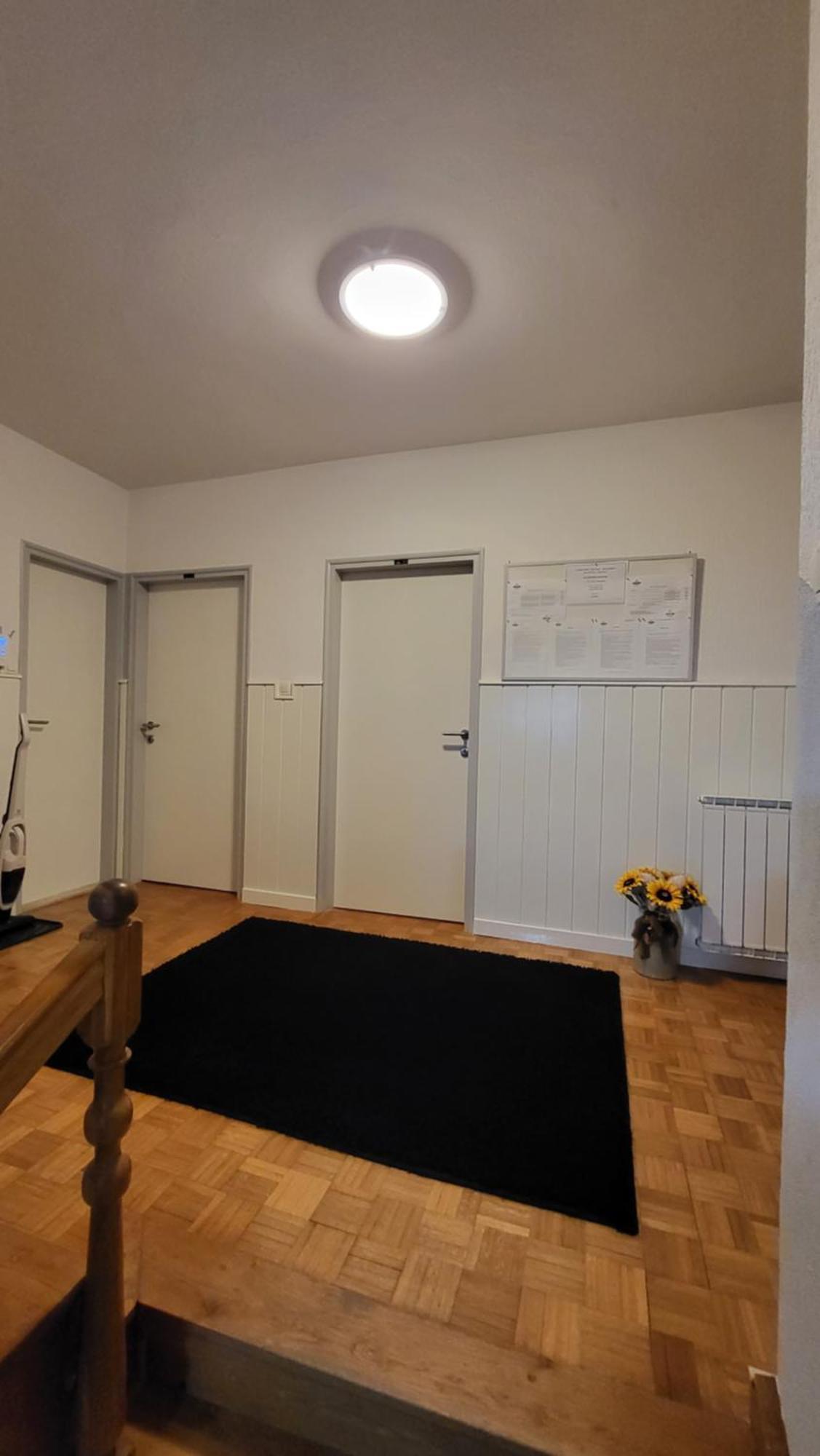 Apartments & Rooms Fam Ribaric Banjol Εξωτερικό φωτογραφία