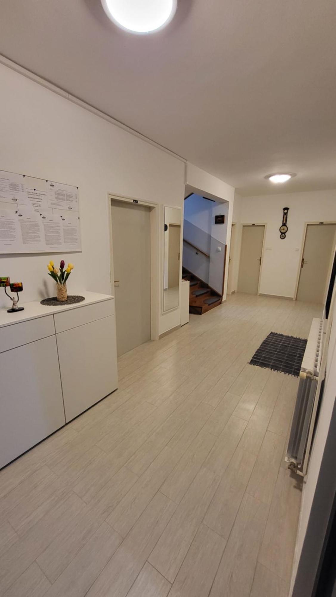 Apartments & Rooms Fam Ribaric Banjol Εξωτερικό φωτογραφία